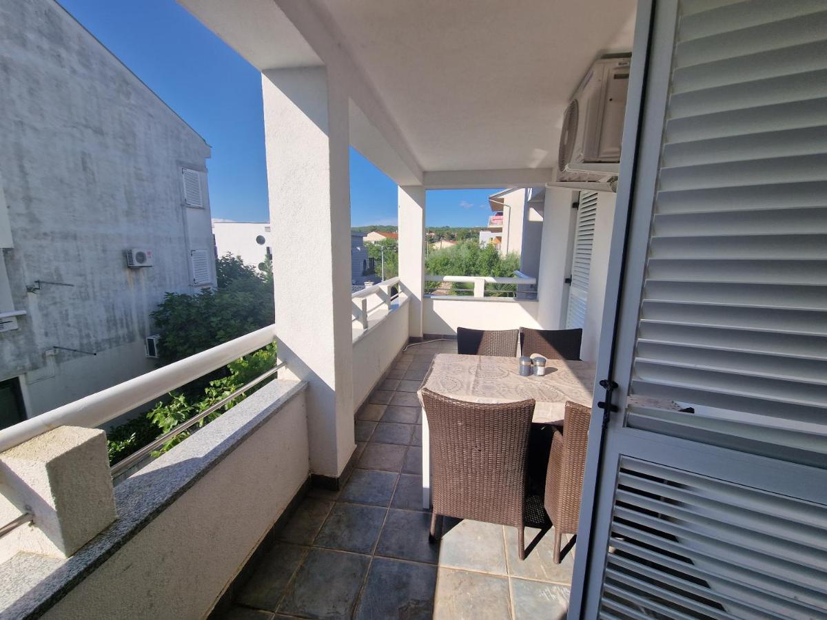 Sofia Apartment *
